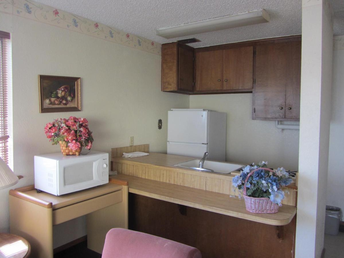 Warrick Plaza Inn Plainview Eksteriør billede