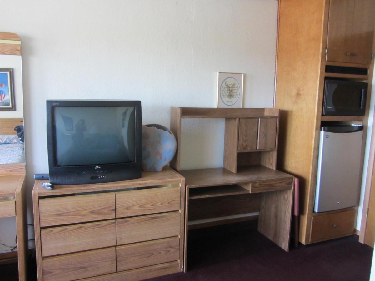 Warrick Plaza Inn Plainview Værelse billede
